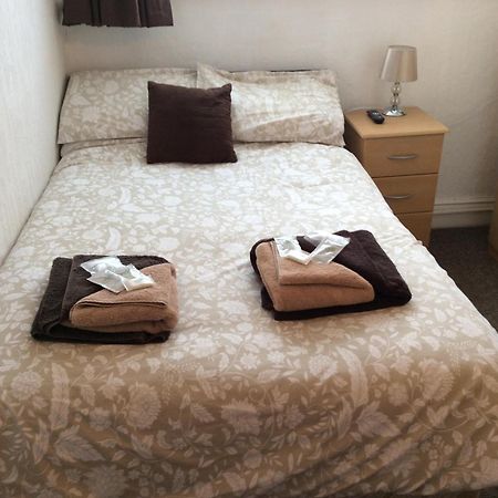 Oban House Hotel Blackpool Bagian luar foto