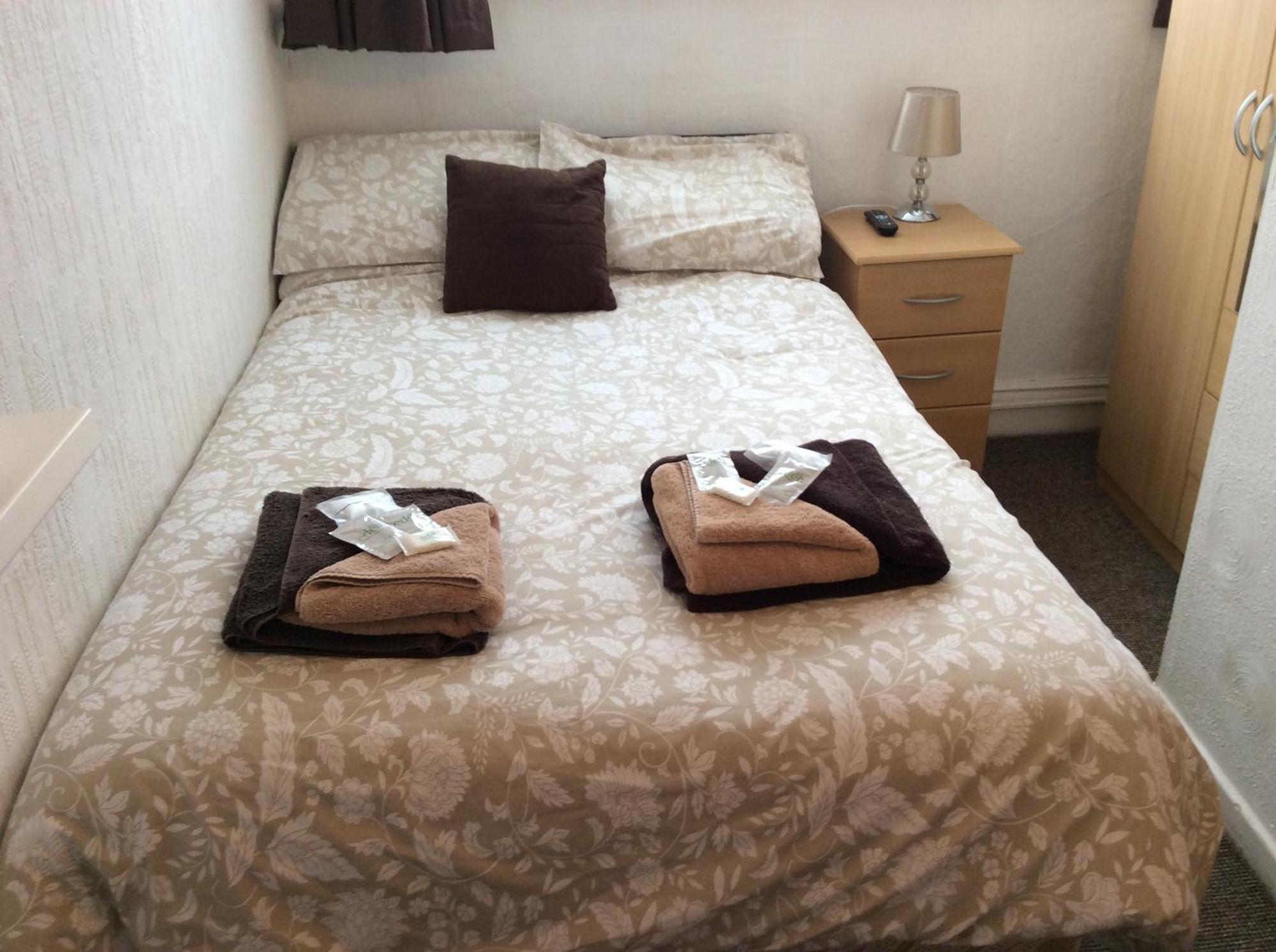 Oban House Hotel Blackpool Bagian luar foto